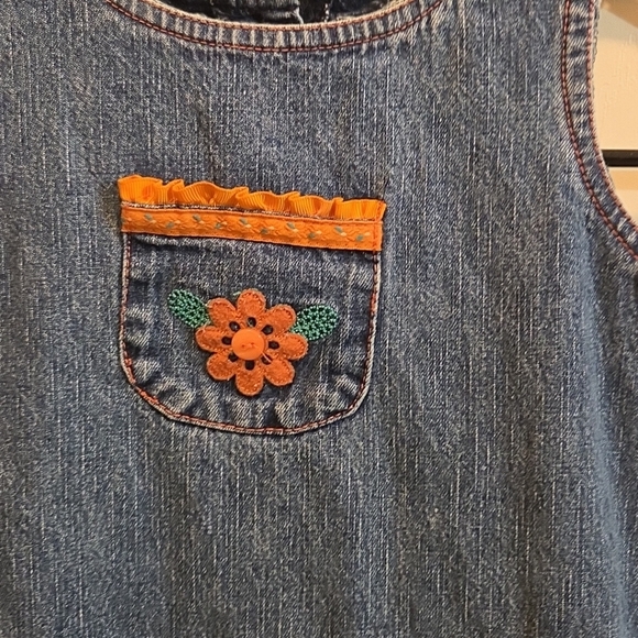B.T. Kids Girls Denim jumper Dress Fall Fashion Appliqué Size 5 - Picture 3 of 8